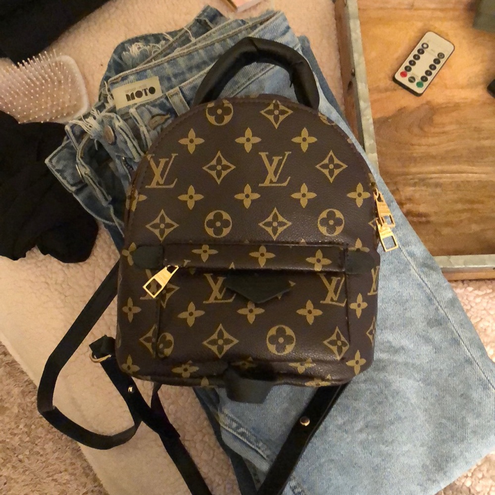 Mini backpack